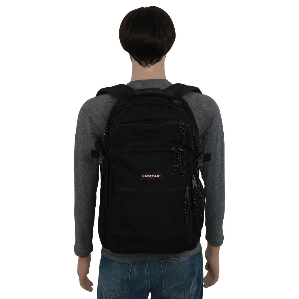 eastpak authentic provider